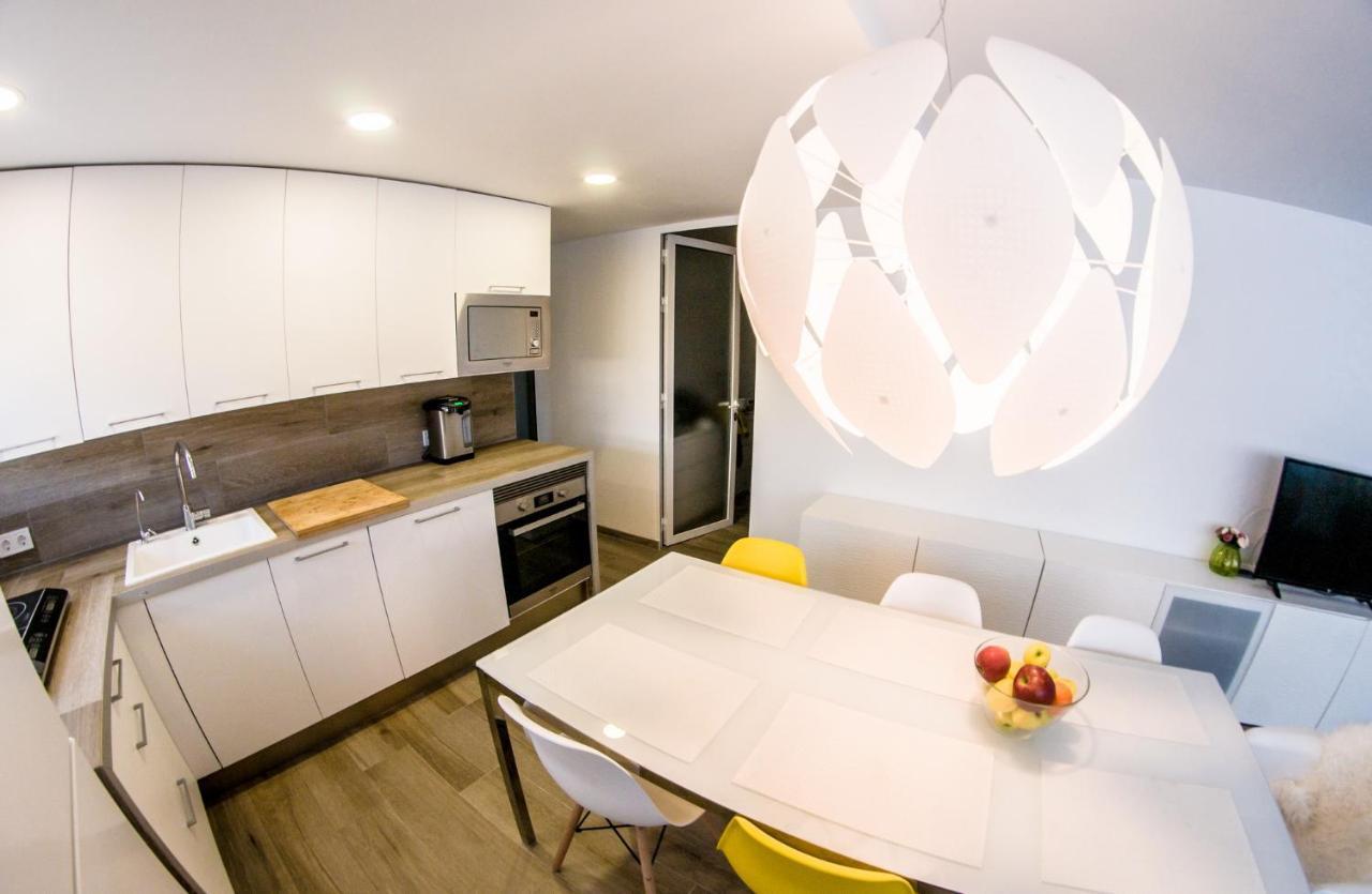 Alay Apartment & Pool 2 Bedroom ベナルマデナ エクステリア 写真