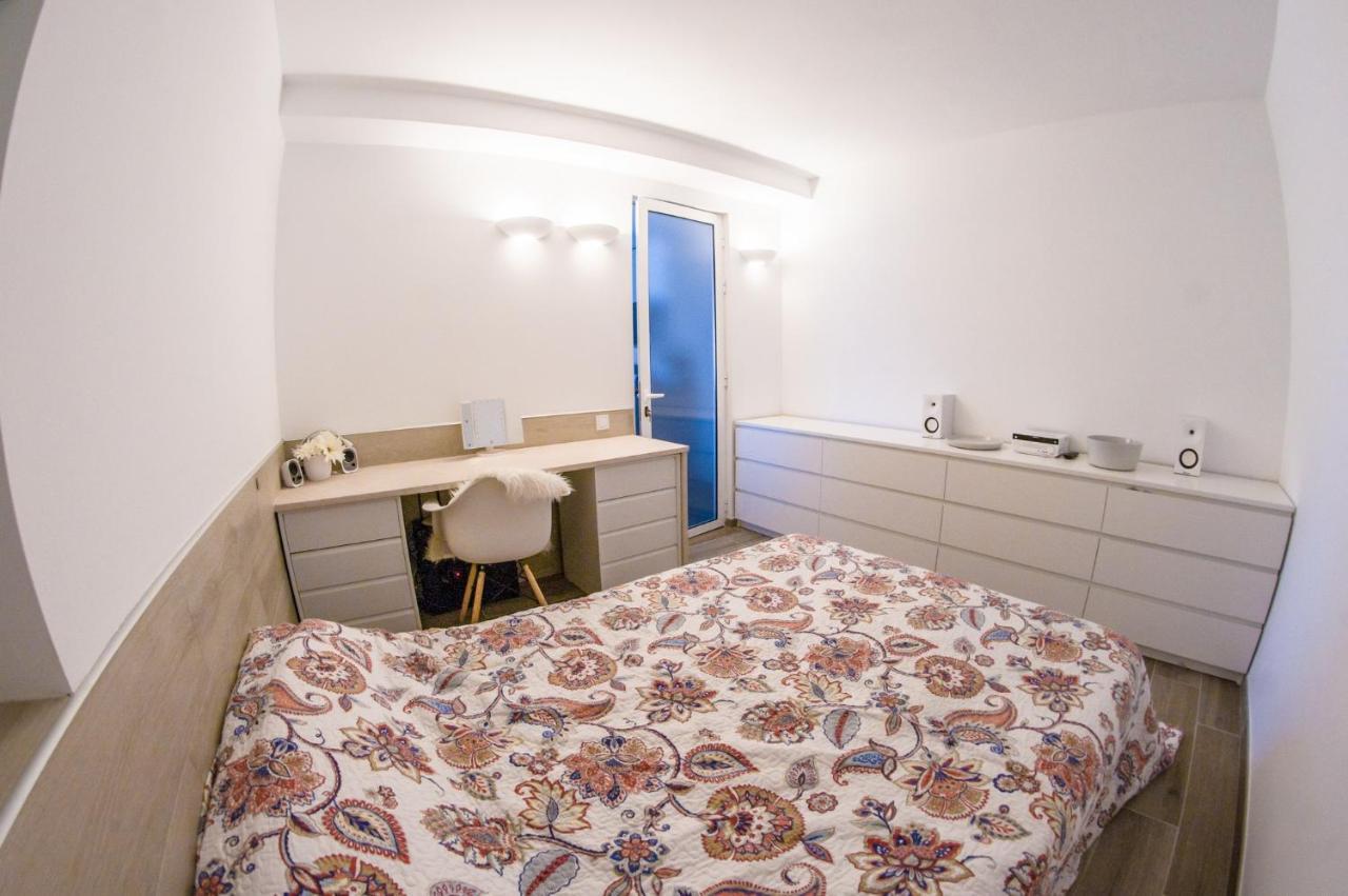 Alay Apartment & Pool 2 Bedroom ベナルマデナ エクステリア 写真